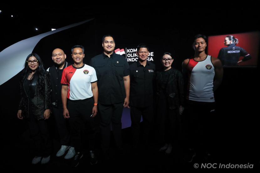 Jersey Tim Indonesia untuk Olimpiade 2024 Karya Putra Prabowo Diluncurkan